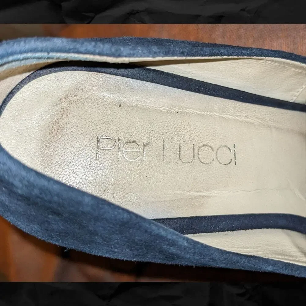 Pier Lucci Embroidered Asian Inspired Peep Toe Platform EUC